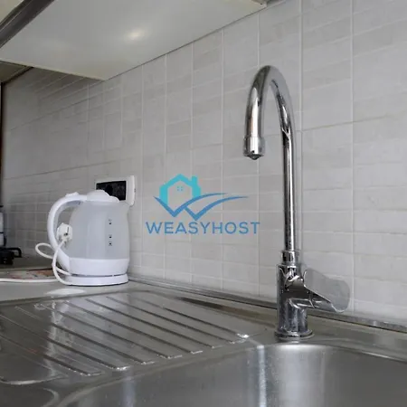 Your Retreat Near San Giovanni Apartment Rome